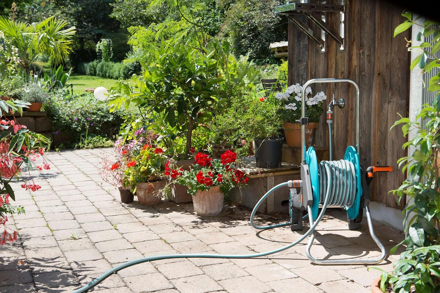 Gardena Classic Hose 19 mm (3/4 tum), 20 m: Universal trädgårdsslang av robust tyg, korsvävd, 22 bar sprängtryck, UV-beständig, inga systemkomponenter, 12 års garanti (18022-20)