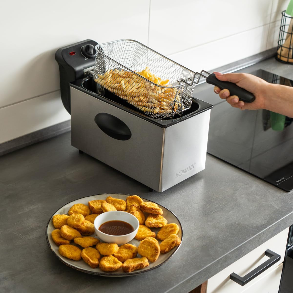 Bomann® oljefritös, 3L kapacitet, Cool Zone Technology och avlopp, 2000 W hushållsapparater Naty Shop