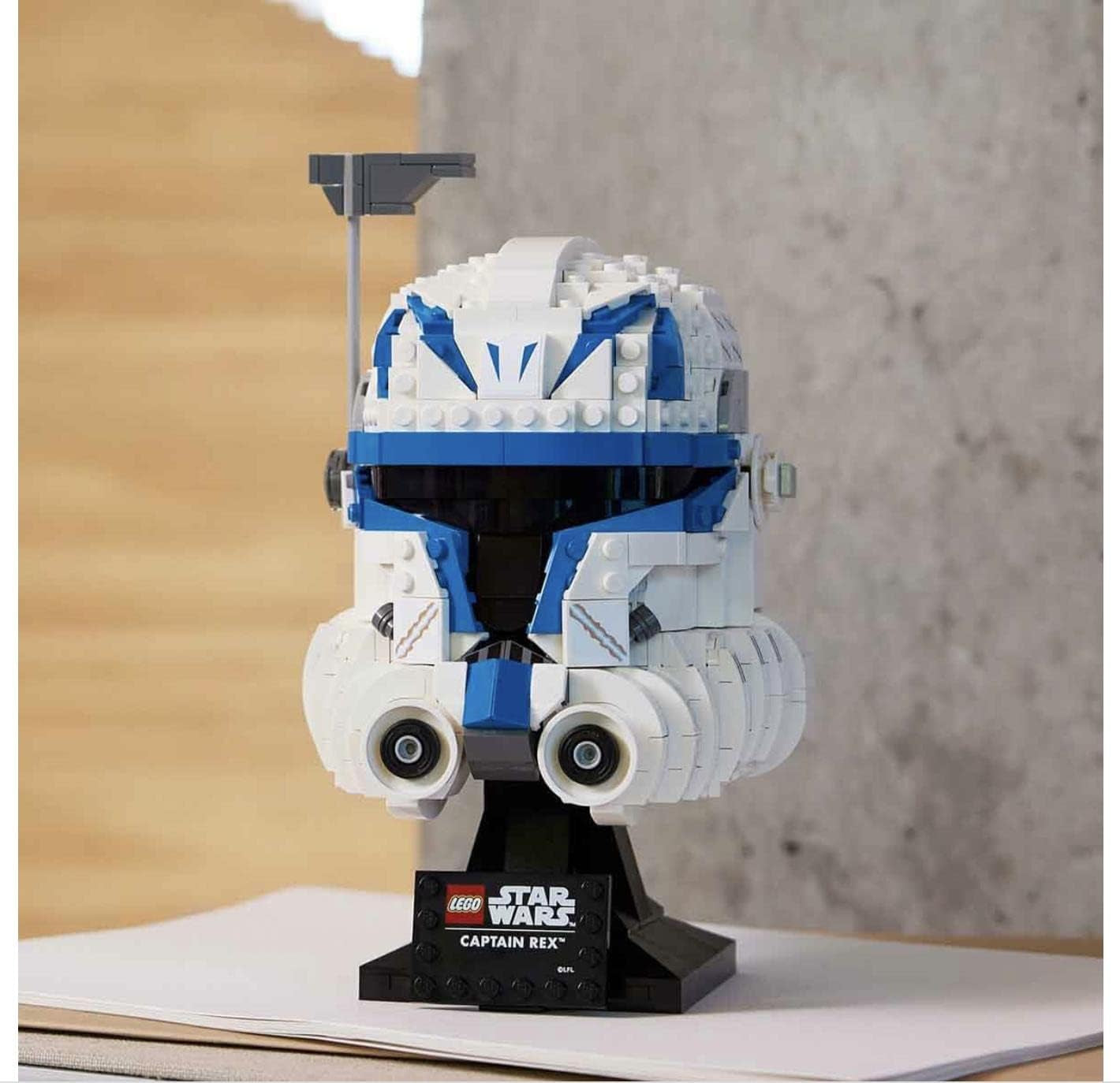 LEGO 75349 Star Wars Captain Rex Hjälmset Clone Wars Samlarmodell 2023-serien Souvenirbit och presentidé Byggset Besuche den LEGO-Store