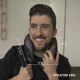 Cabeau Cool Long Haul Travel Kudde – Evolution Cool – Memory Foam med ventiler – Kompakt med väska (röd)