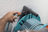 Gardena Classic 60 väggslangupprullare med slangstyrrulle: För enkel väggmontering, med anti-droppsystem, vinklad anslutning, stor kapacitet, platsbesparande (2650-88)