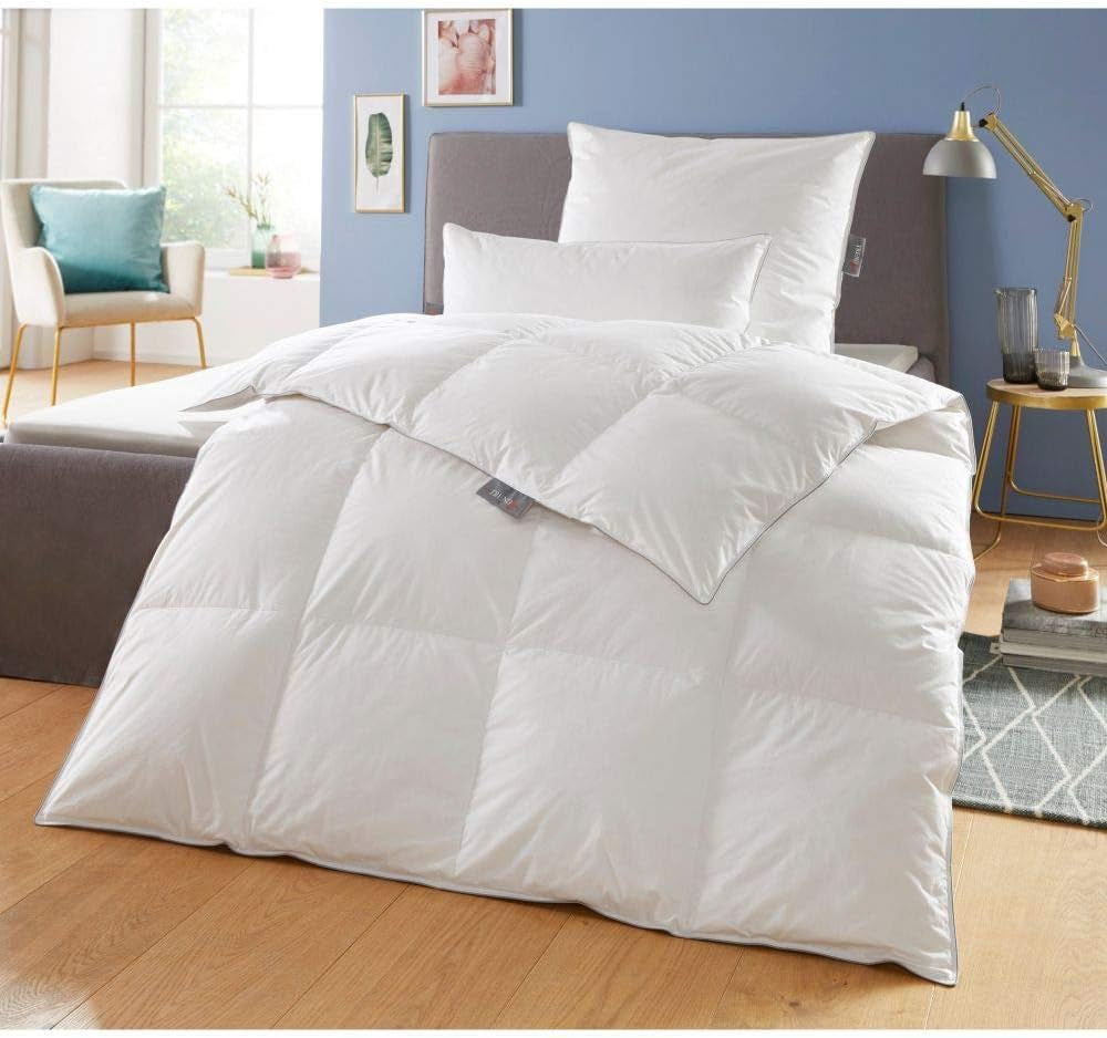 Badenia Trendline Comfort duntäcke, varmt vinterduntäcke med 90% dun & 10% klass I fjädrar, 135 X 200 Cm, dun Pass Tested & Oeko-Tex Certified, Tillverkad enligt tysk kvalitetsstandard Täcken och täcken Naty Shop