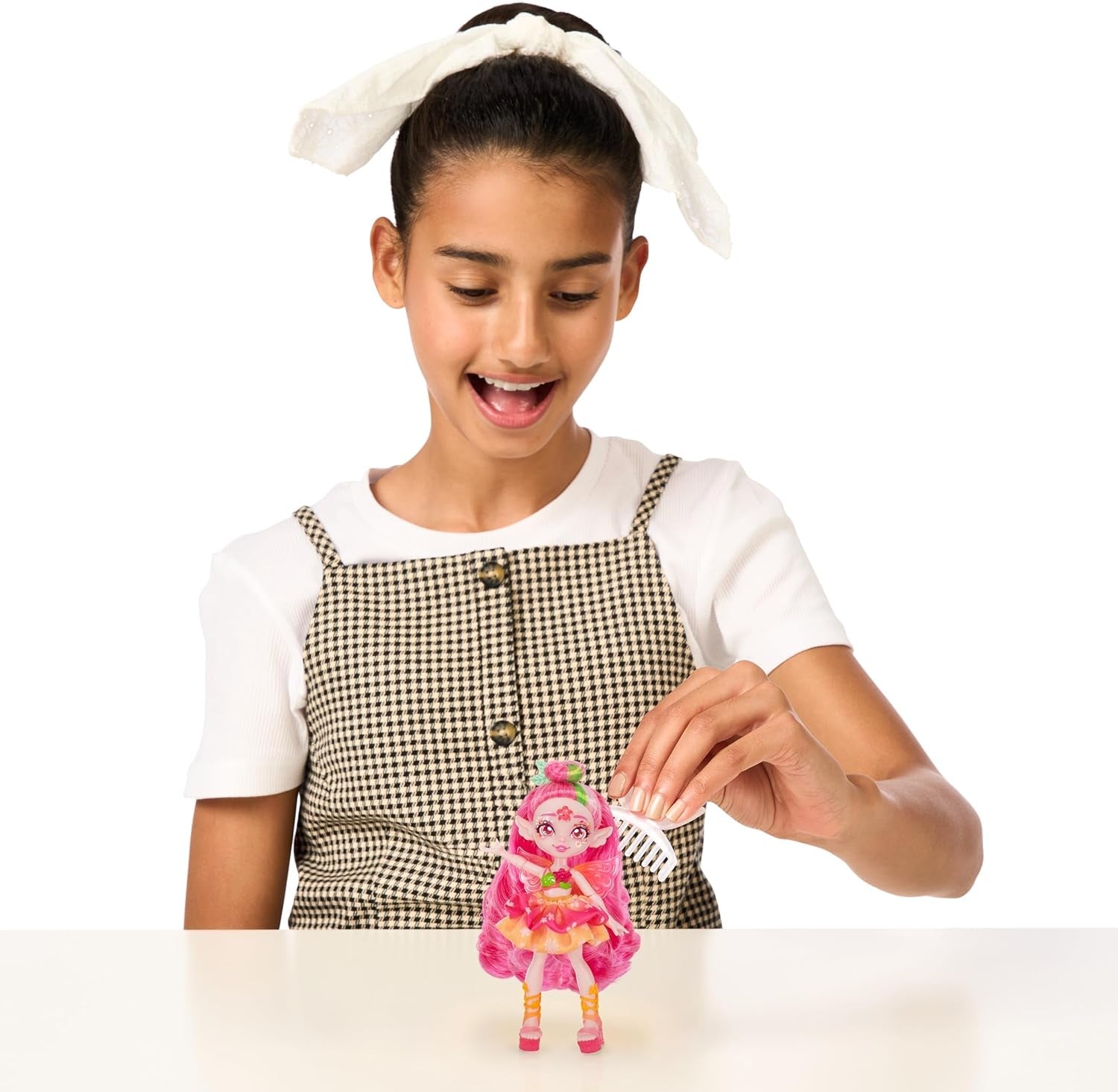 Pixlings Faye Deer Doll: Den magiska avslöjandet av den vackra och detaljerade 16,5 cm Pixlings dockan i en magisk dryckesflaska