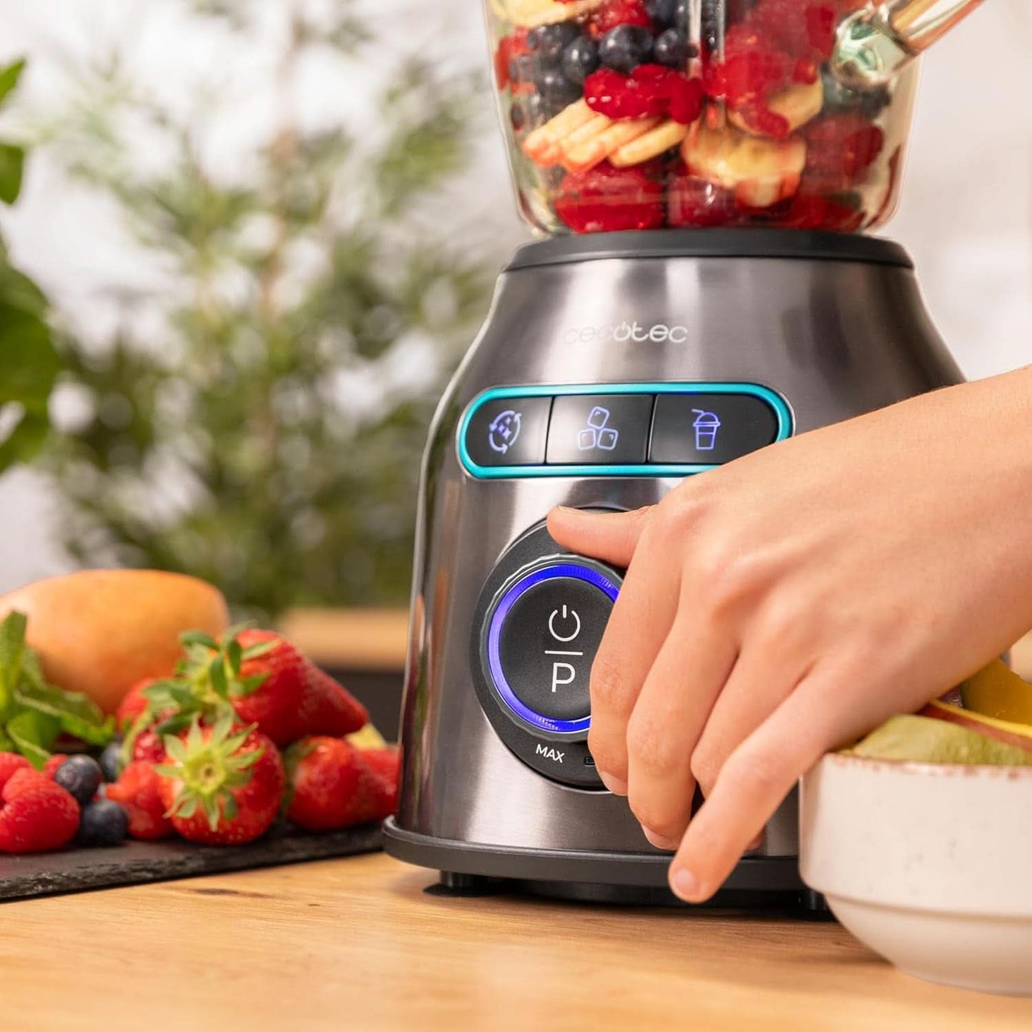 Cecotec Standmixer Power Black Titanium 2200MAX Smooth, 2200 W Maximale Leistung, 6 Klingen Aus Edelstahl, Ice-Crush-Funktion, Turbo- Och Smoothie-Funktion, Autoclean-Funktion Kitchen Naty Shop