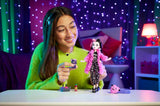 MONSTER HIGH Docka och pyjamasfesttillbehör Draculaura Fladdermusräkning Fabulous Doll Pet Creepover Party HPY66 Naty Shop Dolls
