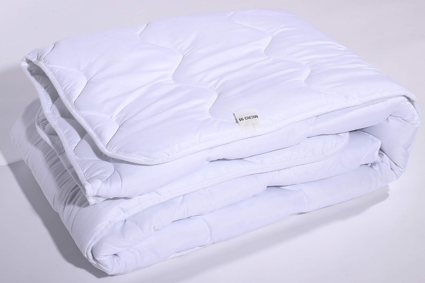 BONEX täcke Micro 95 Quiltat täcke Anti-allergisk För allergiker 100% mikrofiber 155X200 Cm 1400 G Täcken och täcken Naty Shop