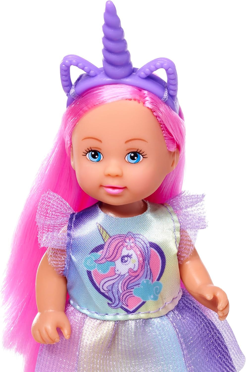Simba Evi Love Unicorn Play Doll bär en söt enhörningsklänning med matchande pannband, inklusive en enhörning med stall, äpplen och en dricksflaska, 12 cm, i åldern 3+