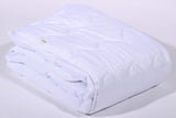 BONEX täcke Micro 95 Quiltat täcke Anti-allergisk För allergiker 100% mikrofiber 155X200 Cm 1400 G Täcken och täcken Naty Shop