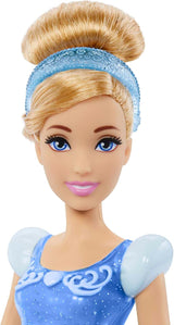 Mattel DISNEY Princess Cinderella rörlig docka med glittrande klänning, avtagbara skor och tiara, kambart hår för frisörnöje, från 3 år och uppåt, HLW06 Naty Shop Dolls