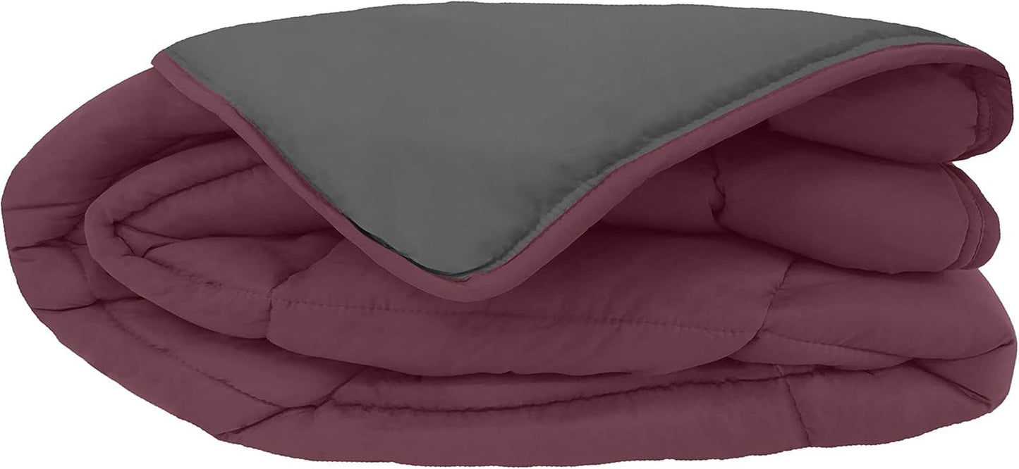 Toison D'Or Cocoon täcke, plommon / stål, 140 X 200 Cm Täcken och täcken Naty Shop Plommon / stål 140 Cm X 200 Cm