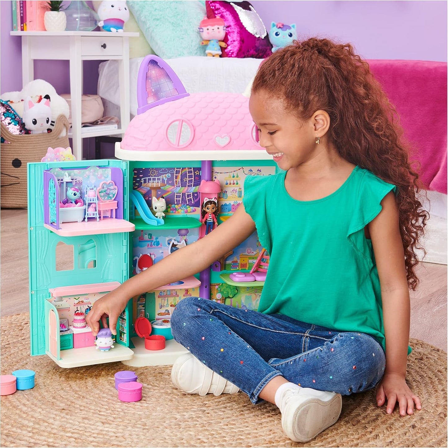 Gabby's Dollhouse, Purific Pool Party Lekset med Gabby och Meerkat figurer och Deluxe Room, Cakey Baking, Cakey Kitchen