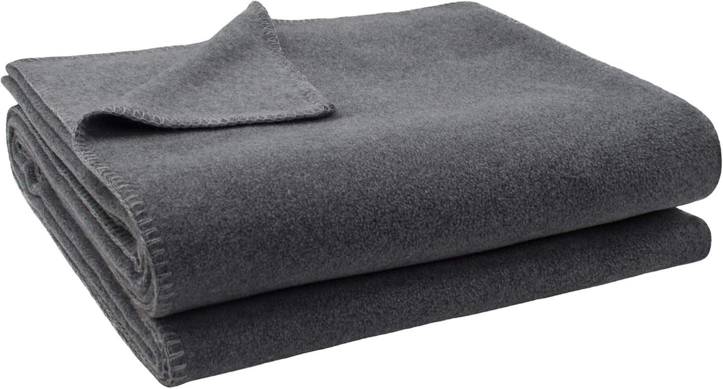 Zoepritz filt i färg: Röd, Tillverkad av 65% Polyester, 35% Viskos, Storlek: 160X200 Cm, 103291-235-160X200 Zoepritz Sängar och täcken sedan 1828 940 Medium Gråmelerad 180X220 Cm