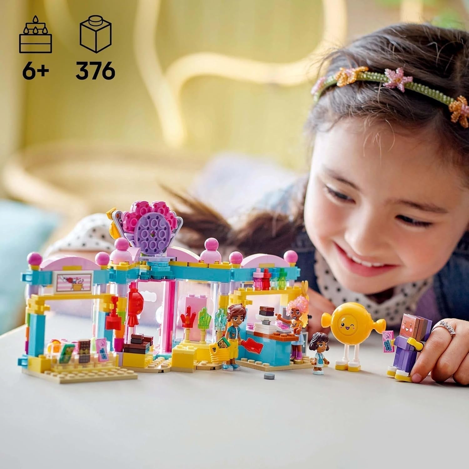 LEGO Friends Heartlake City Shop Lekset för tjejer 6+ Rollspel med 2 minidockor, mikrodocka och kattleksak 42649 Byggset Besuche den LEGO-Store