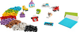 LEGO Classic kreativt set för att bygga och leka - set med färgade klossar - bygg ett hus, en hund, en rolig bil, ett pianoklaviatur och en regnbåge - pysselset för pojkar och flickor från 5 år Byggset Besuche den LEGO-Store