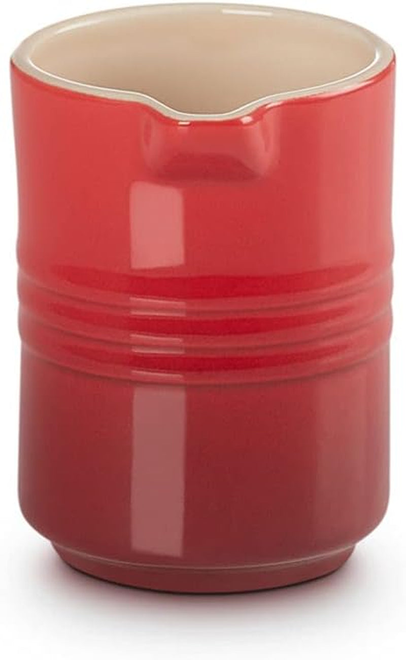 Le Creuset mjölkmugg i stengods, 150 ml, körsbärsröd, 91051700060099