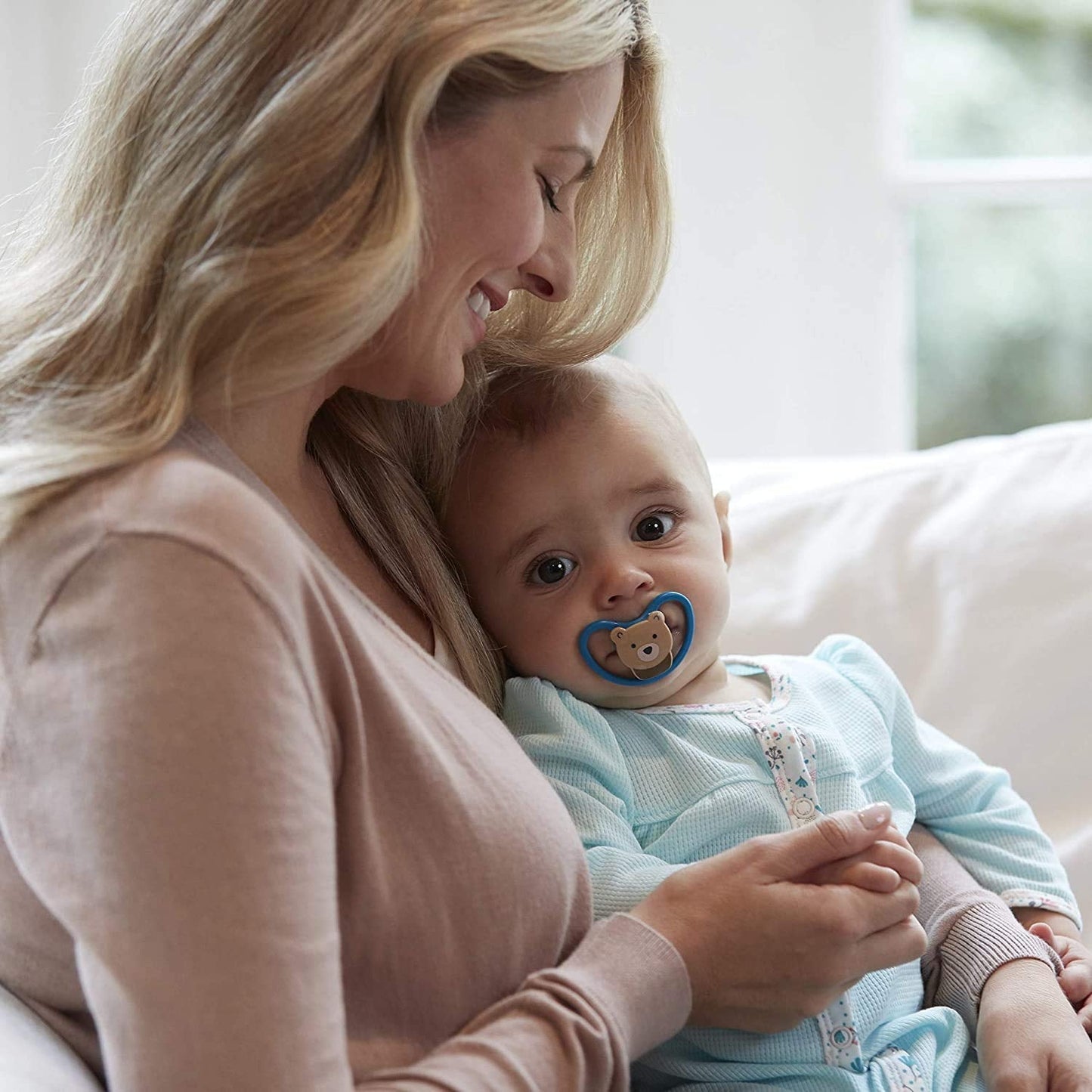 NUK Space Babynapp 6-18 månader, extra stora öppningar för känslig hud, BPA-fritt silikon, zebramönster, 2-pack
