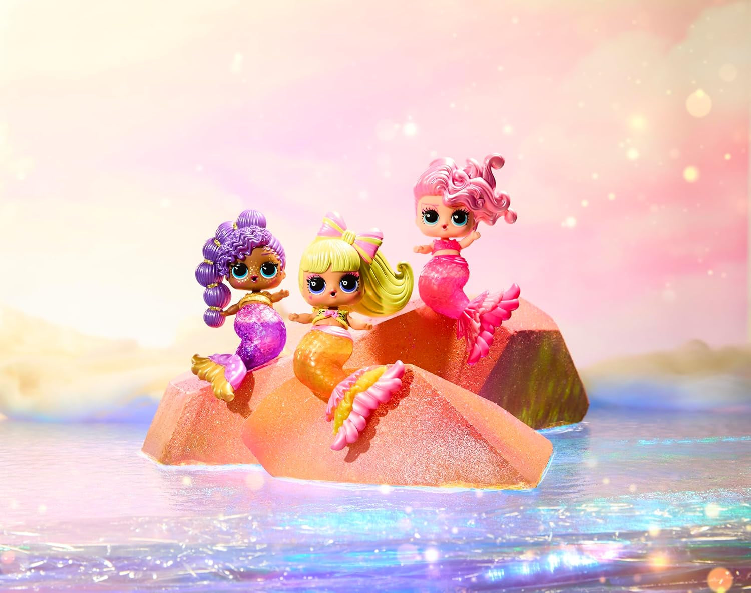 LOL Överraskning! Mermaids Makeover Magic Tots - Riktigt läppglans för dig och din docka att göra själv, mixa och skapa smink, Rolig vattenlek, 6 dockor att samla - Ålder 4+