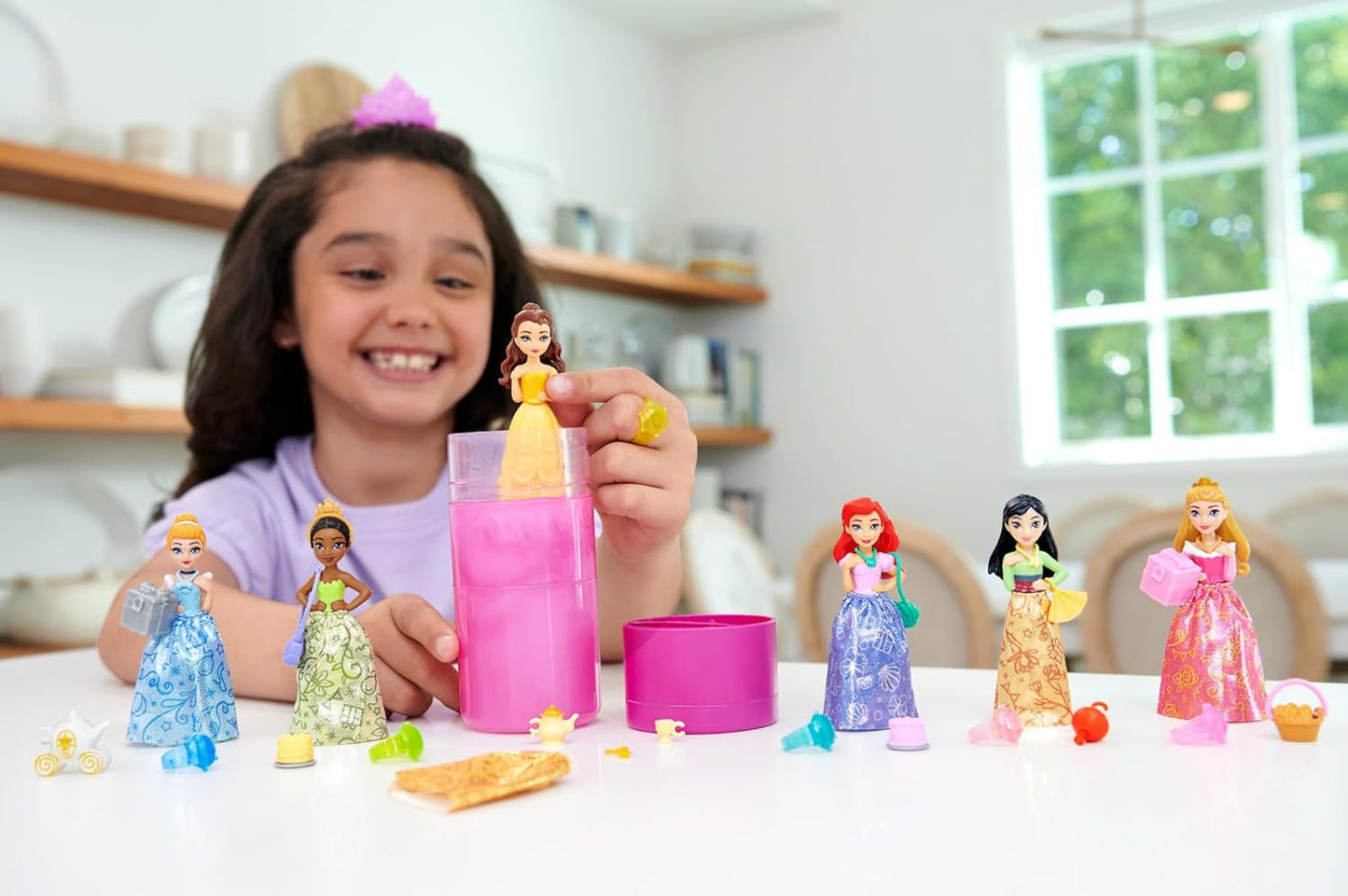 Disney Princess Color Reveal - 6 överraskningsvattenaktiverade dockor, tillbehör, för barn från 3+, Ariel, Tiana, Mulan, Askungen, Belle, Aurora, HPX39