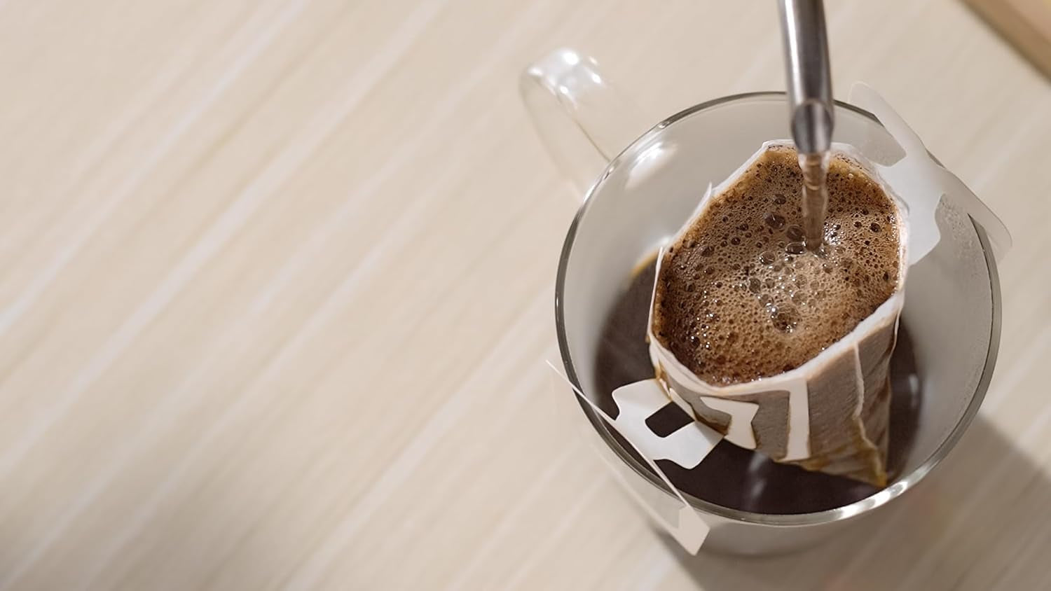 Japan Craftsman Coffee Engångsfilterkaffe Brasilien Vietnam Light Blend 16 påsar.