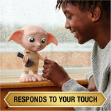 Spin Master 6067280 Wizarding World Harry Potter Magical Interactive Dobby Elf Sock Doll, 30+ ljud och fraser, 21,6 cm, barnleksak, svart