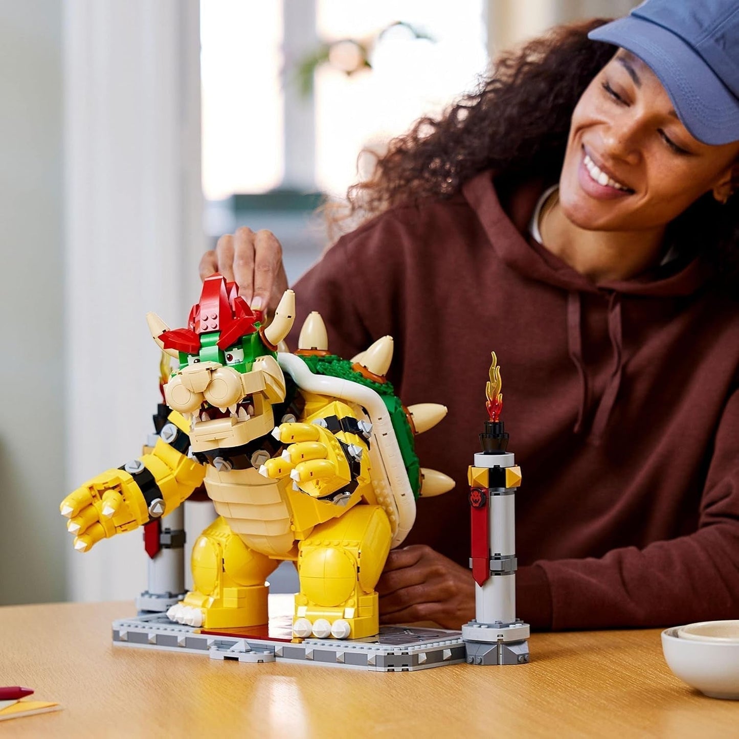 LEGO Super Mario The Mighty Bowser 3D-modellsats Stort samlarobjekt actionfigurset inklusive duellplattform Presentidé för fans Visa som rumsdekor 71411 Byggset Besuche den LEGO-Store