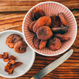 Seeberger osavlade aprikoser: Obehandlade torkade aprikoser med söt, fruktig smak - inget tillsatt socker - urkärnade, veganska (1 x 125 g) Naty Shop Dehydrerade produkter