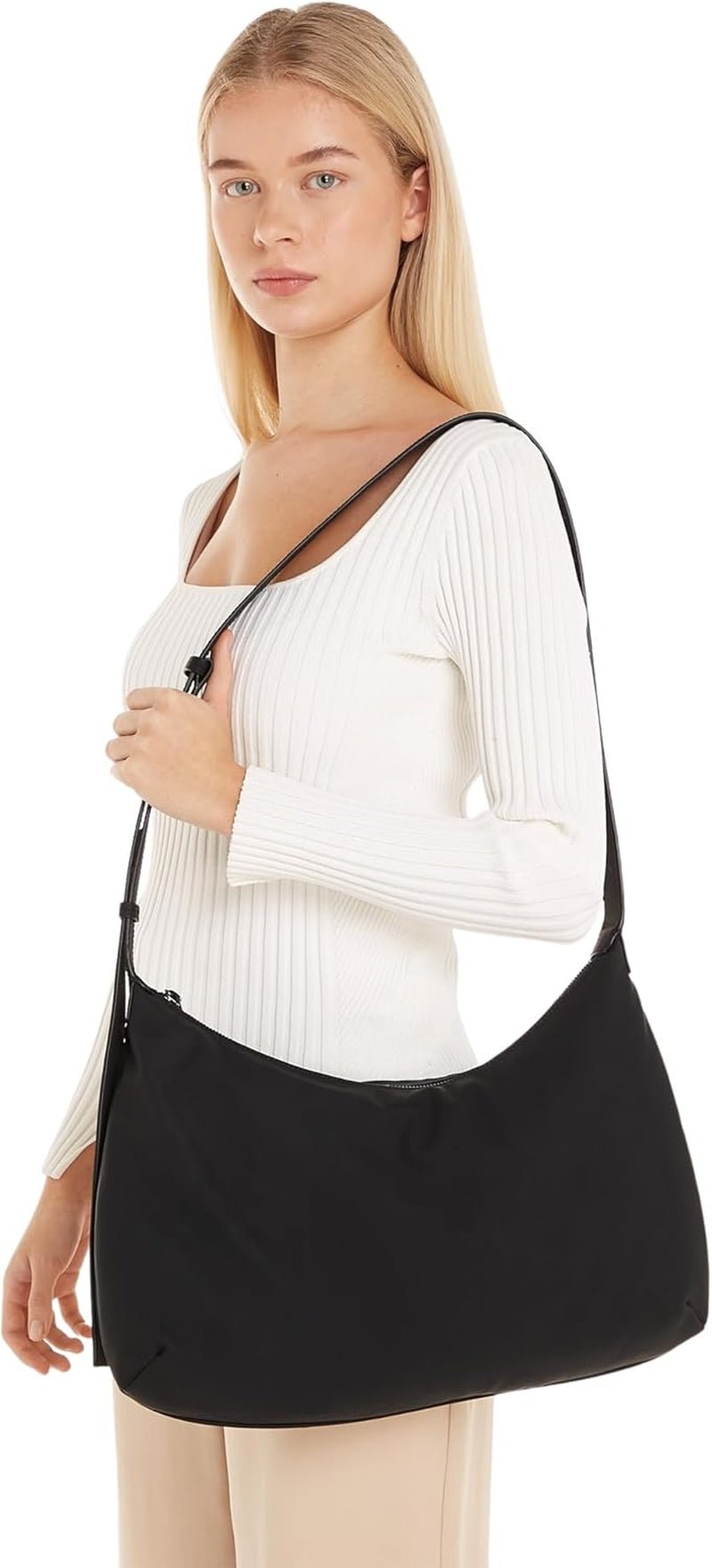 Calvin Klein Damväska Väska Mjuk Medium Large med dragkedja, Svart (Ck Svart), Storlek ett Damväskor Naty Shop