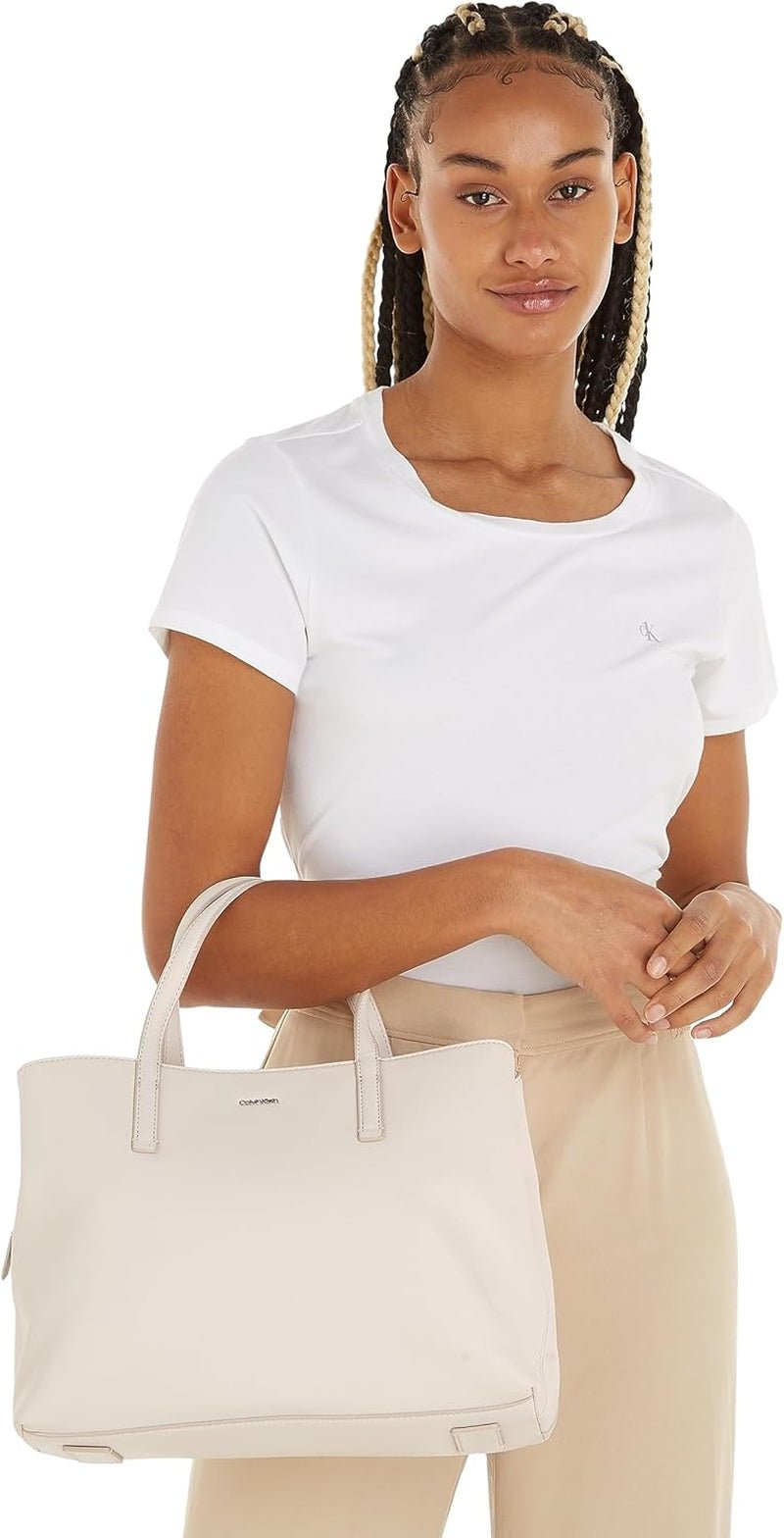 Calvin Klein väska, grå, ONE SIZE Damväskor Naty Shop