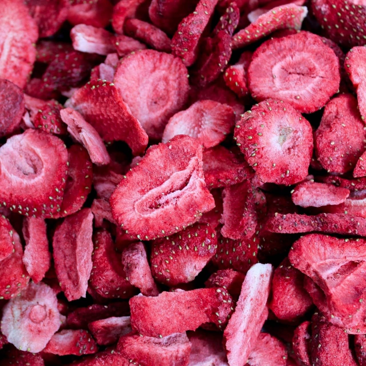 Frystorkade jordgubbar 150g - Frystorkade jordgubbsskivor - Frystorkad torkad frukt - Torkad jordgubbsfrukt - Perfekt för bakning, dekoration, snacks, müsli, efterrätter Torkade produkter Naty Shop