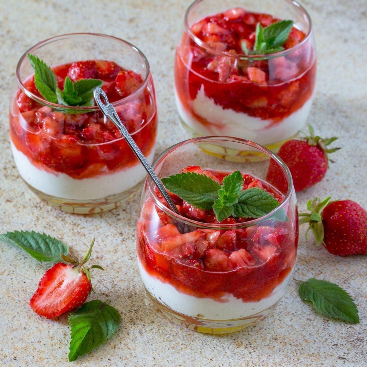 Carefood - Ekologisk Goji-frukt - Superfood 100 % naturlig torkad frukt - ekologiskt mellanmål utan tillsatt socker och lämplig för veganer - söt smak med en lätt syra - 200 g Naty Shop torkade produkter