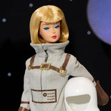 Mattel Barbie Miss Astronaut samlardocka med silverdräkt, rymdstövlar och hjälmtillbehör, vintagereproduktion av 1965 original, JBJ48 Naty Shop Dolls