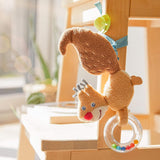 HABA Hängande figur skogsvänner Leksaker Bebe Naty Shop