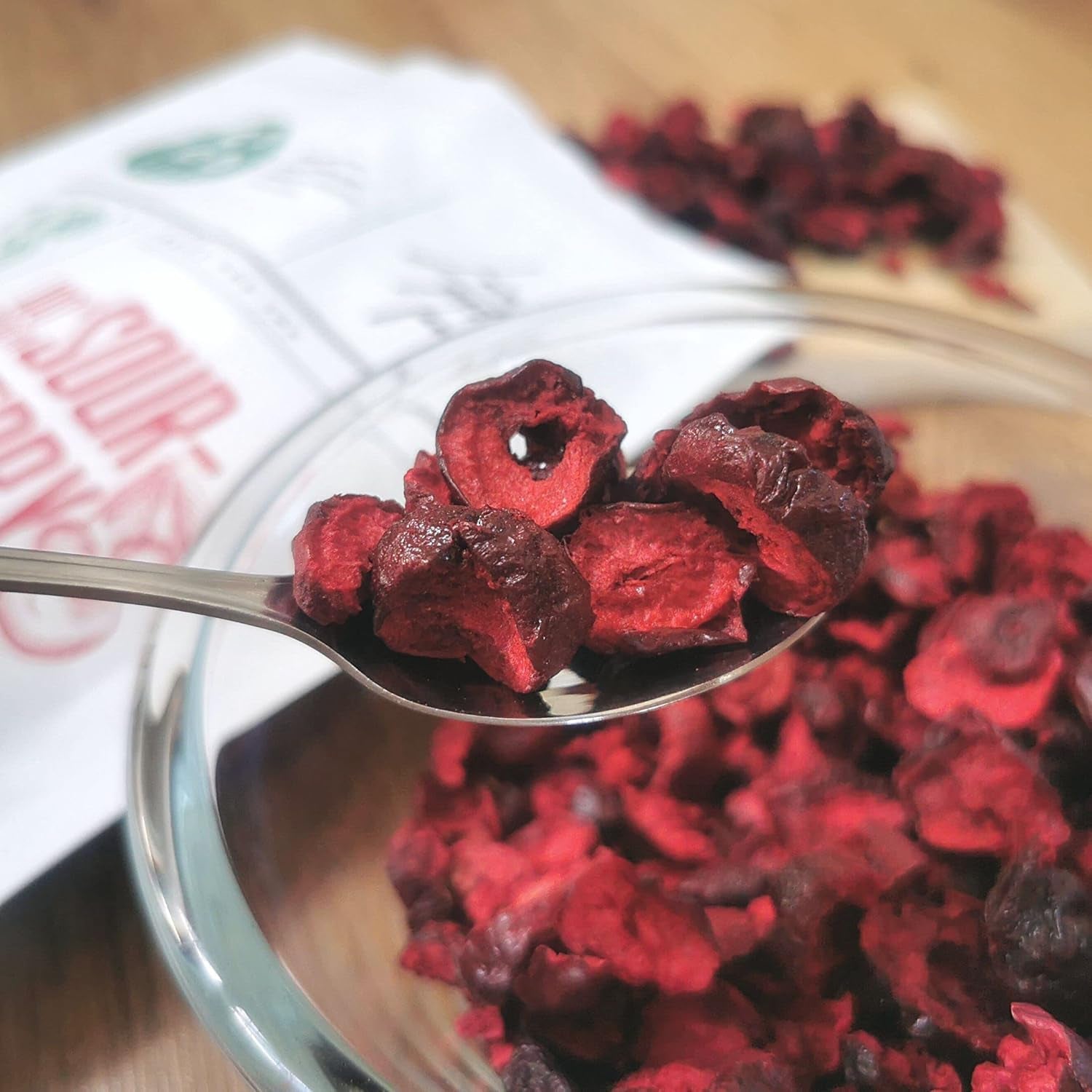 Frystorkade bittra körsbär | 100% naturliga frystorkade fruktbitar Torkad frukt | Torkade bittra körsbär | Frystorkade bittra körsbär | ZingyZoo Dehydrerade produkter Naty Shop