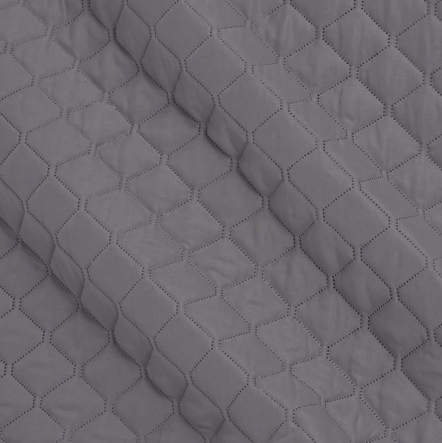 Amazon Basics överdimensionerad täcke med relief, 170 X 210 cm, mörkgrå diamantmönster Sängar och filtar Besuche den Amazon Basics-Store