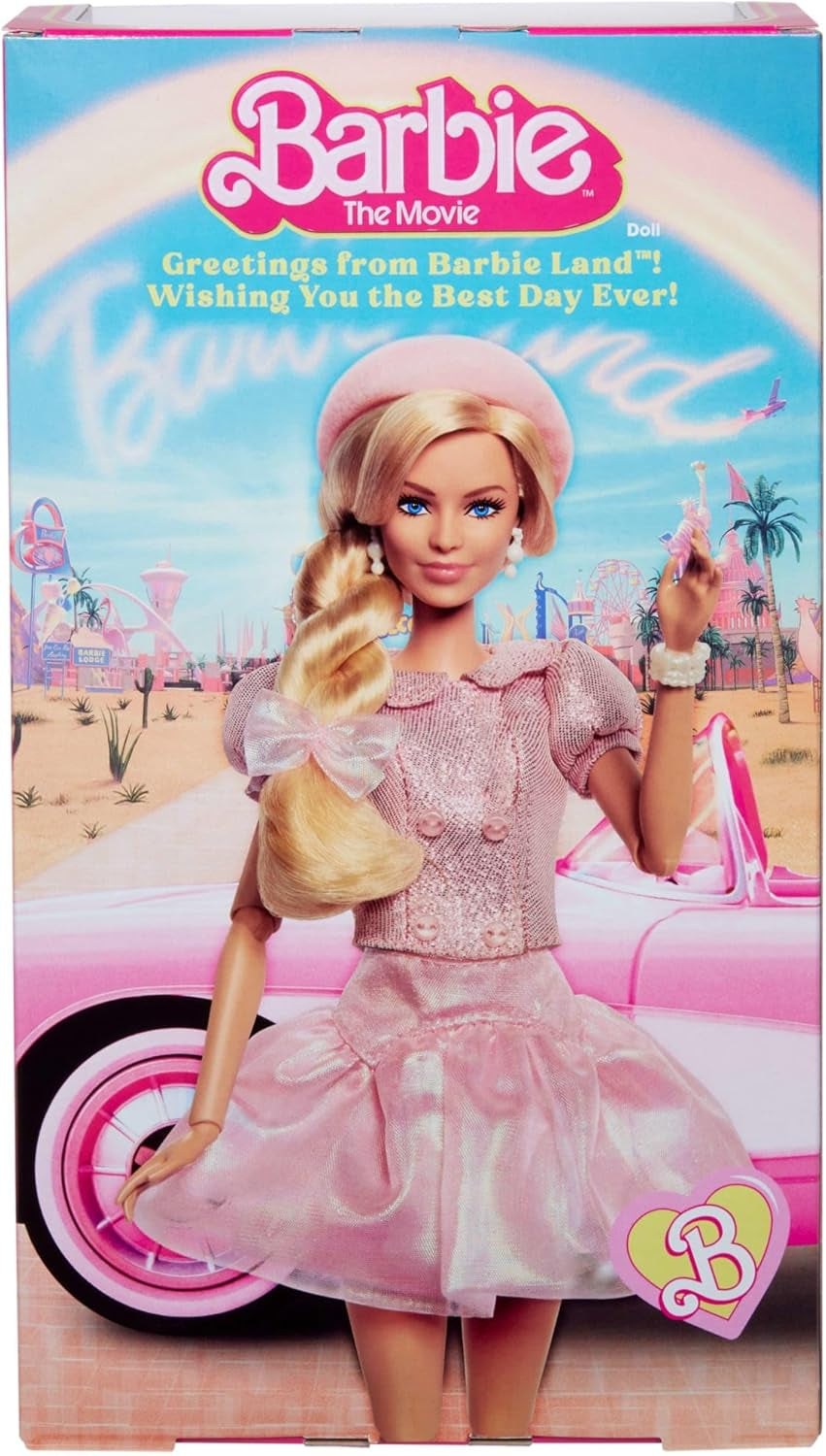 Barbie Filmen baserad på filmen Margot Robbie som Barbie samlarfigur i rosa blus och tyllkjol med stiliserad frisyr och matchande smycken JBJ53
