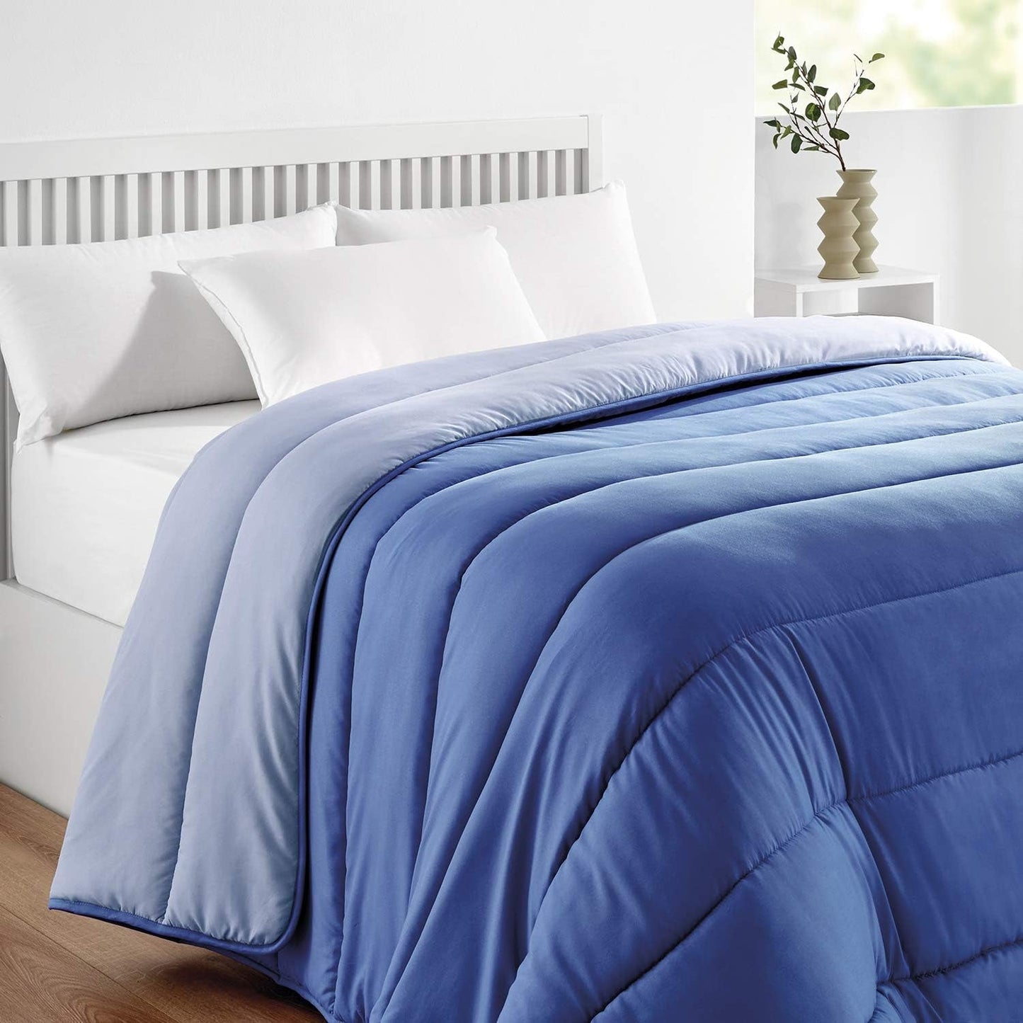 Pikolin Home - Vändbart täcke 300 G - Tvåfärgad nordisk fyllning - För säng 90 - bekväm, varm, andas, blå, 150 X 220 cm Täcken och täcken Naty Shop