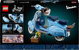 LEGO Icons Vespa 125, byggbar motorcykelmodell, vintage italiensk skoter, modellsats för vuxna, displayplagg som rumsdekoration, presenter för kvinnor och män 10298 Byggsatser Besuche den LEGO-Store