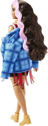 Barbie HDJ46 - Extra docka i klänning med baskettröja och tillbehör, med Corgi Pet, extra långt lockigt hår med rosa ränder och flexibla leder, presentleksak för barn 3+ Naty Shop Dolls