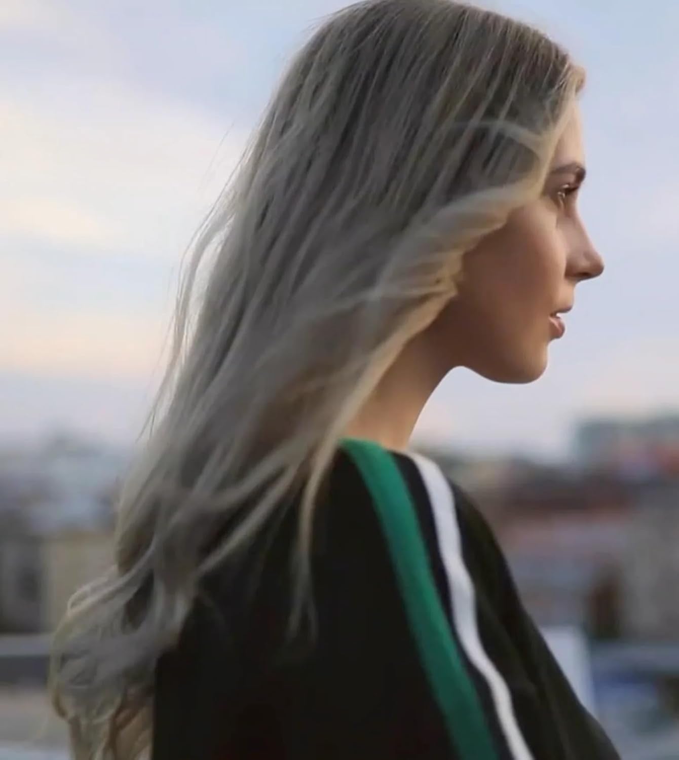 khadi BERLIN BLOND vegetabilisk hårfärgning - färgar hår i en sval gråblond nyans - naturlig hårfärgning 100% vegetabilisk, naturlig och vegansk - 100g Hårfärgning Naty Shop