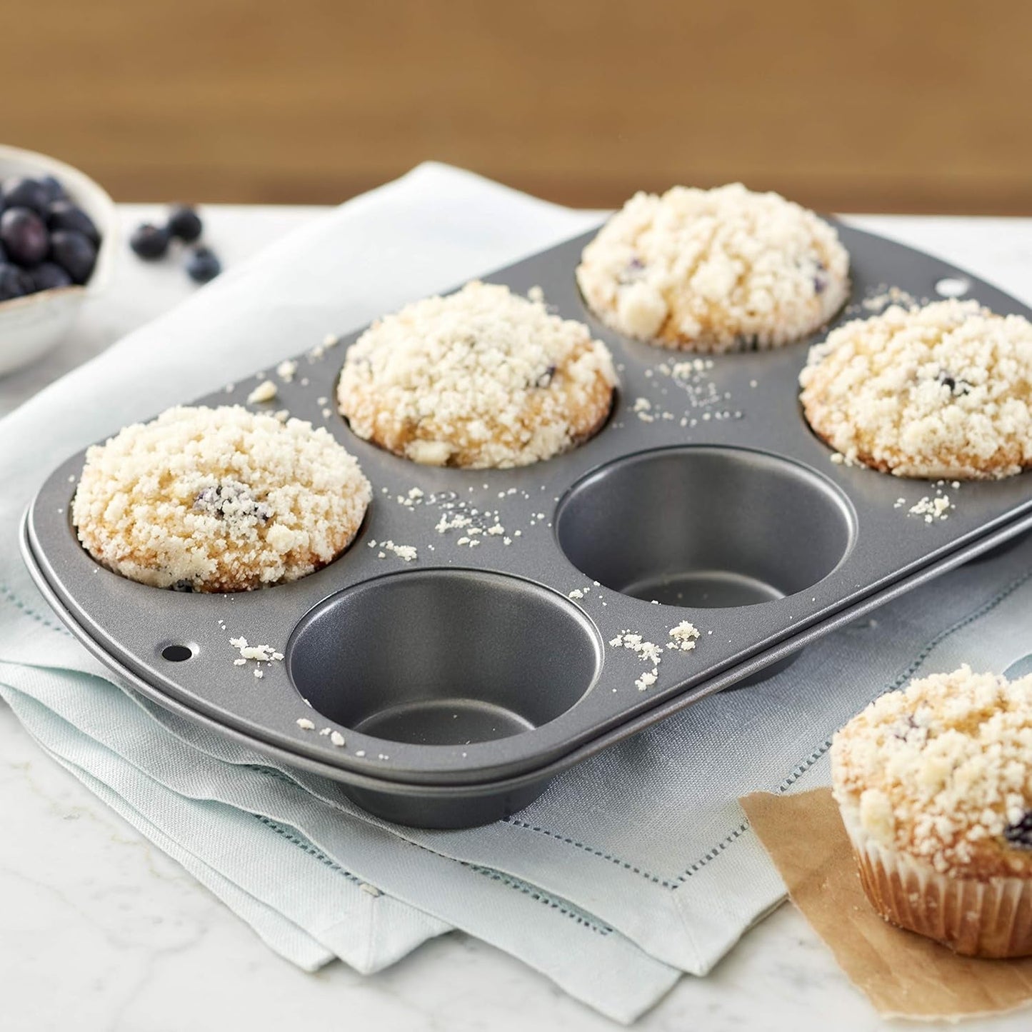 Wilton 445291 445291 Jumbo muffinsform, non-stick beläggning, 6 hål, 4,5 X 22,2 X 34,2 cm, stål Bakformar och plåtar Naty Shop