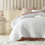 Molly Elegant överkast i vitt 220 X 240 Cm Mångsidigt överkast som överkast eller soffkasta Överkast till säng och soffa Filtstil Perfekt som överkast Sängar och filtar Besuche den ROOM99-Store Vit 220X240