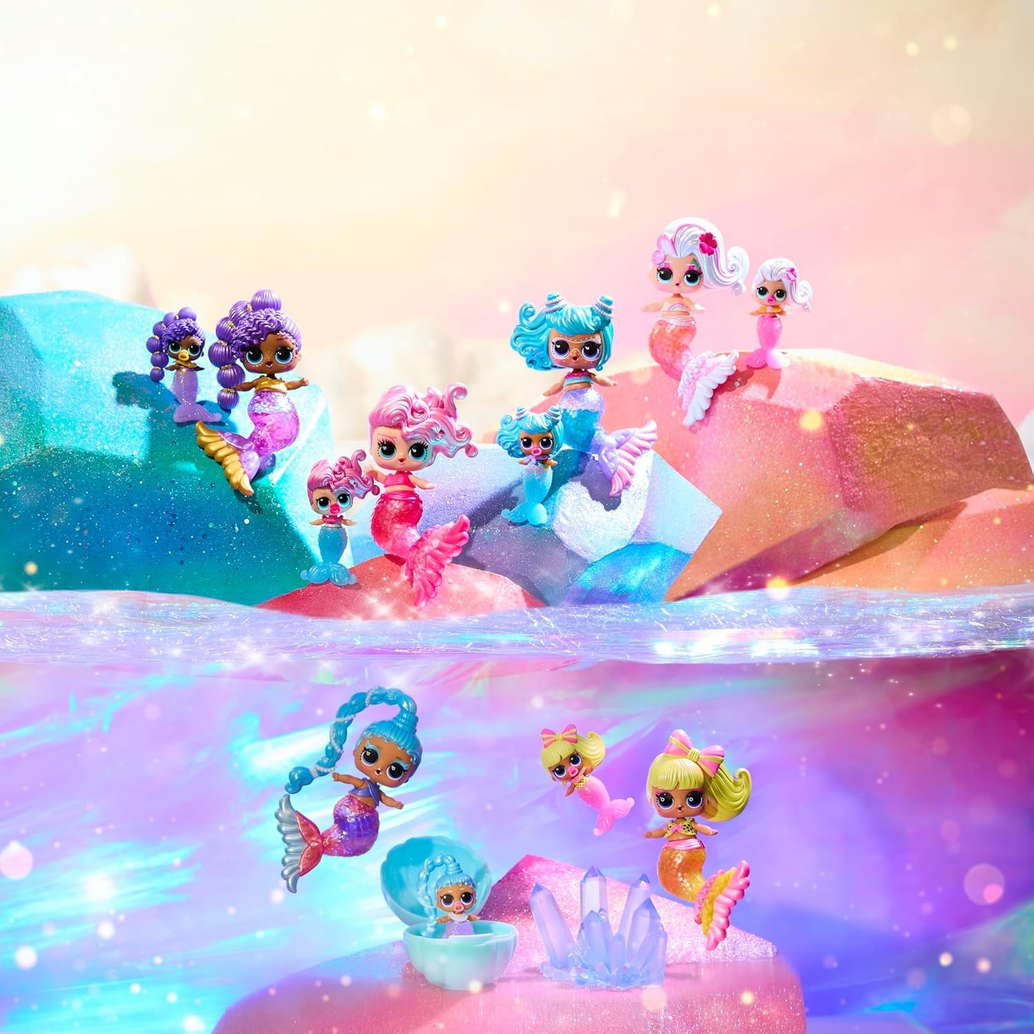 LOL Överraskning! Mermaids Makeover Magic Tots - Riktigt läppglans för dig och din docka att göra själv, mixa och skapa smink, Rolig vattenlek, 6 dockor att samla - Ålder 4+