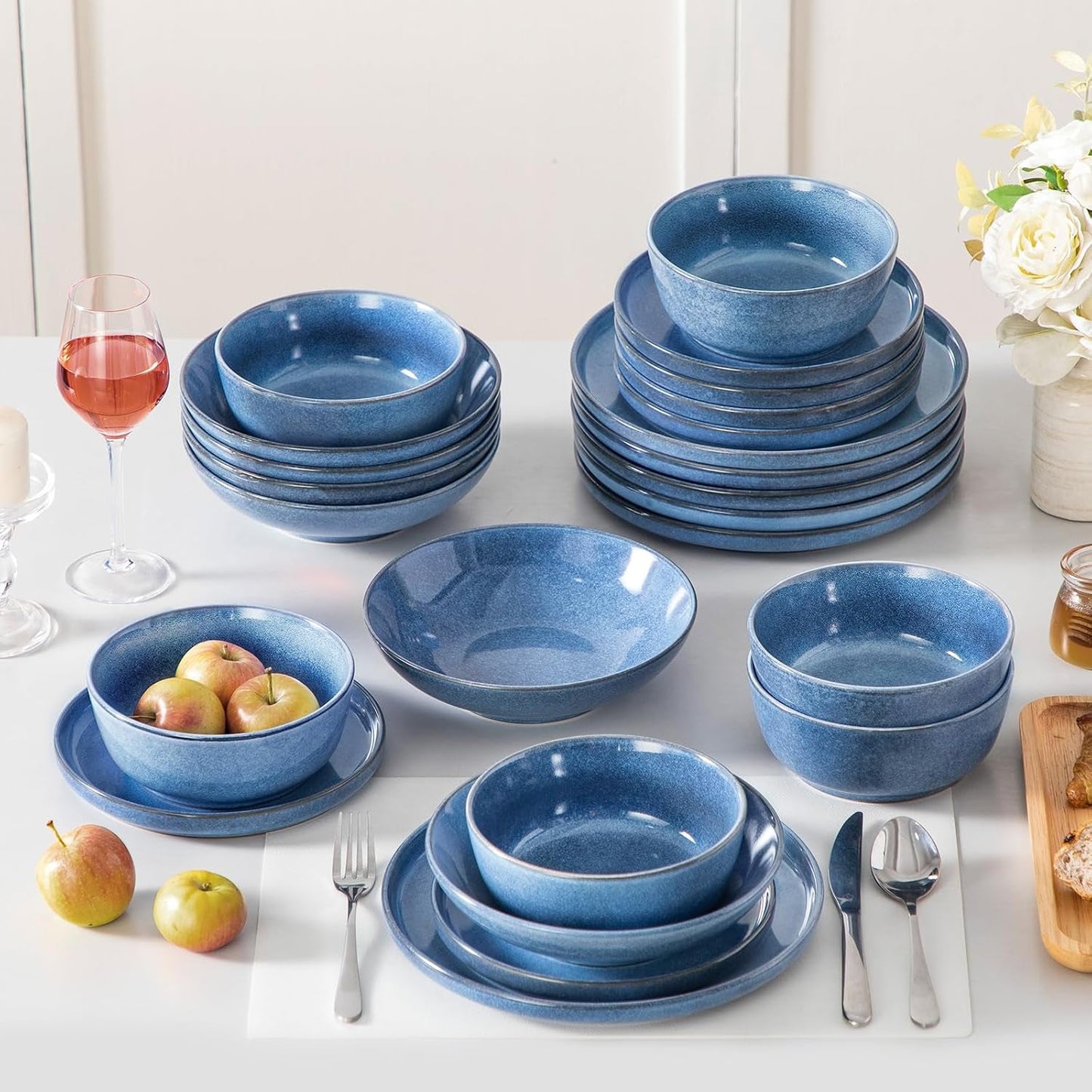 Steingut Geschirrset 6 Personen, vancasso ANYA Blau Teller Set Modern 24 teilig, Tafelservice mit Speiseteller, Suppenteller, Desserttellern, Schüsseln, Geschirr Set Spülmaschinen und Mikrowellenfest