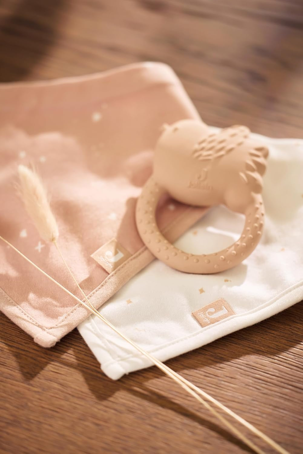 Jollein naturgummi babybitring - Vackra fåglar - Babybitring - Brickhjälp - Ofarlig och BPA-fri - Babyleksak
