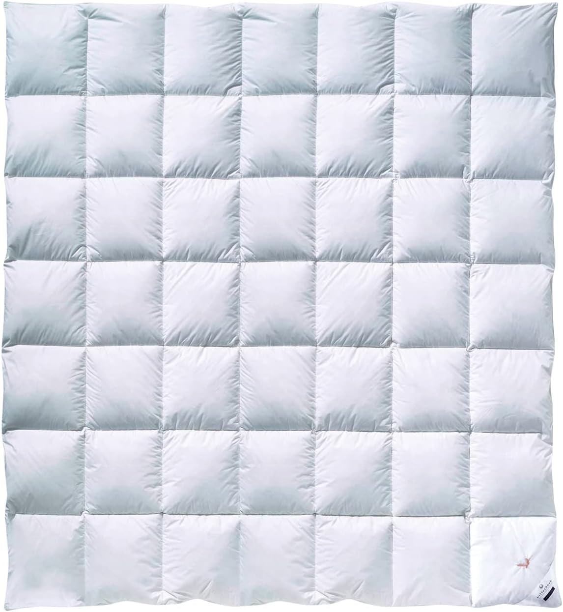 Billerbeck Duntäcke - E04 Gold Edition - All Seasons Duntäcke - 135 X 200 Cm Riktigt duntäcke - Medium Värme Naty Shop Täcken och täcken Medium (M) 200 X 200 Cm