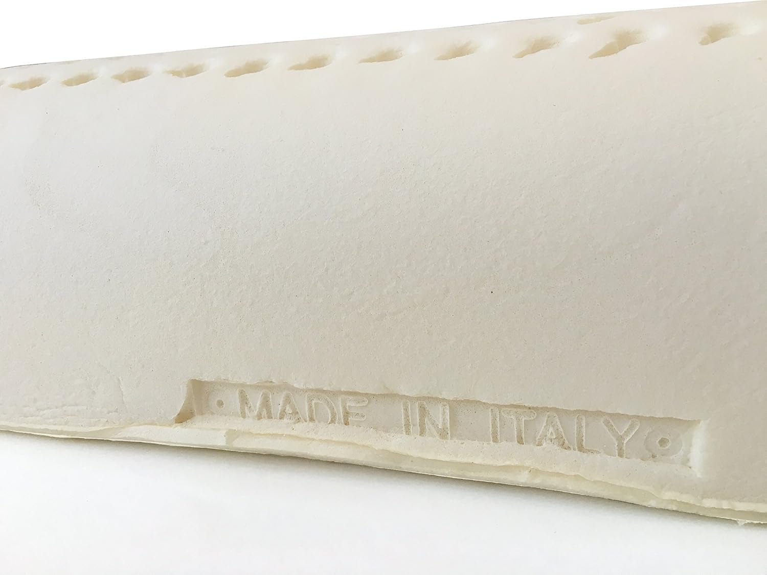Naturlatexkudde Dubbelvågsmodell - Perforerad latexkudde Ultra andas Naturlig och hälsosam återhämtning - Högsta komfort Ergonomisk antibakteriell - 100 % tillverkad i Italien Naty Shop standardkuddar