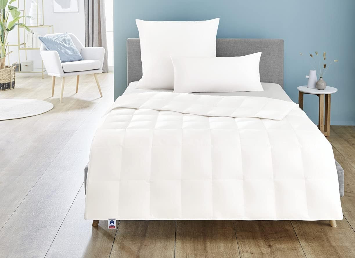 Irisette Nora duntäcke Lätt sommartäcke med 100% bomullsöverdrag, 100% dunfyllning klass I, 135 X 200 cm, Oeko-Tex certifierad, tillverkad enligt tysk kvalitetsstandard Täcken och täcken Naty Shop