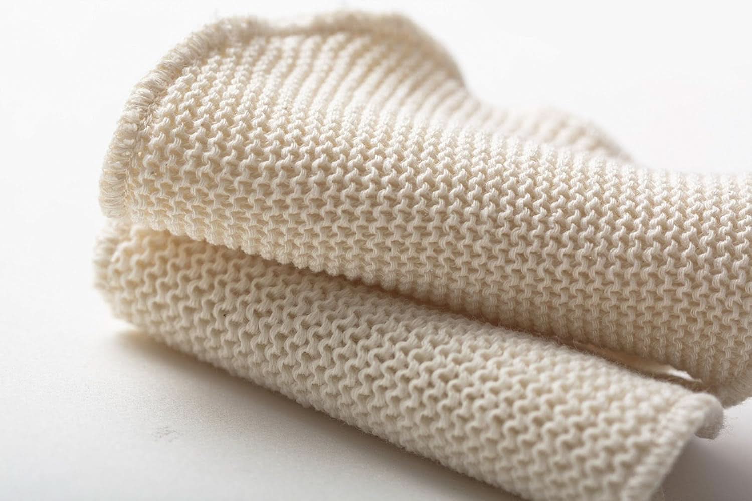 ELANEE Amningsskydd gjorda av sidenull (2 lager) - Handtvättbara amningsskydd - Skonsamma för mycket använda bröstvårtor Tillbehör Mat och amning Bebe Naty Shop