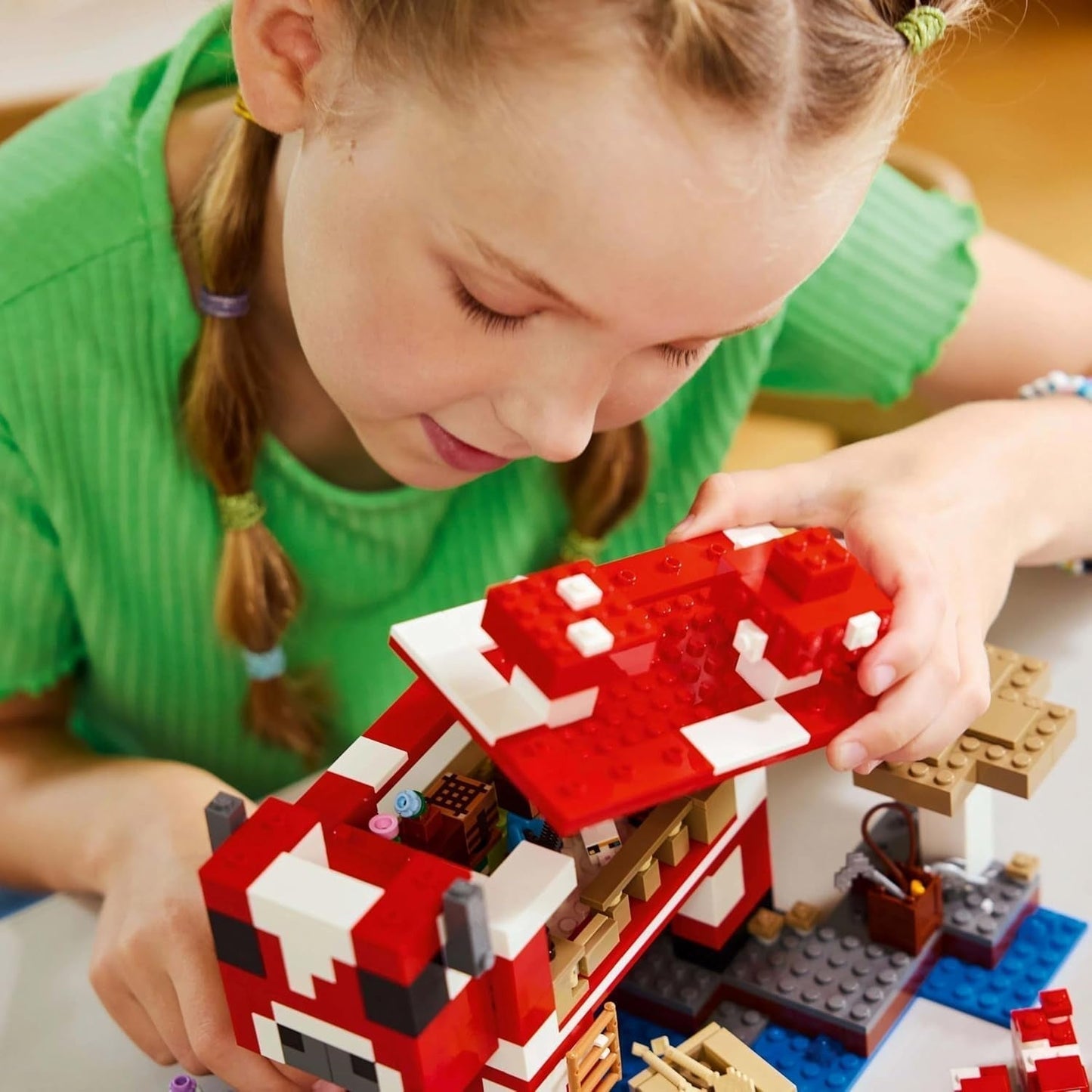 LEGO Minecraft The Mushroom Cow House Videospel Byggnadsleksak Svamp Landmodell med minifigurer Steve och andra karaktärer Leksats för pojkar och flickor 8 år 21270 Byggset Beuche den LEGO-Store