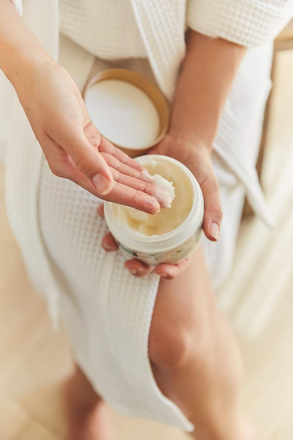 Kneipp Pampering Cream Oil Scrub, 200 ml Kosmetika och skönhet Naty Shop